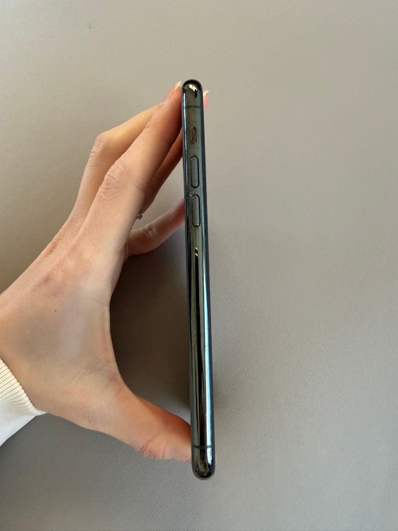 【値下げ中】iPhone 11 Pro 本体