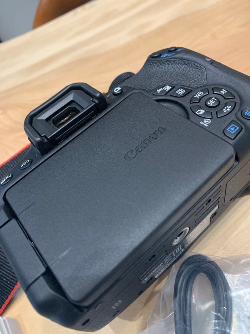 デジタルカメラ CanonEOS kiss x8i