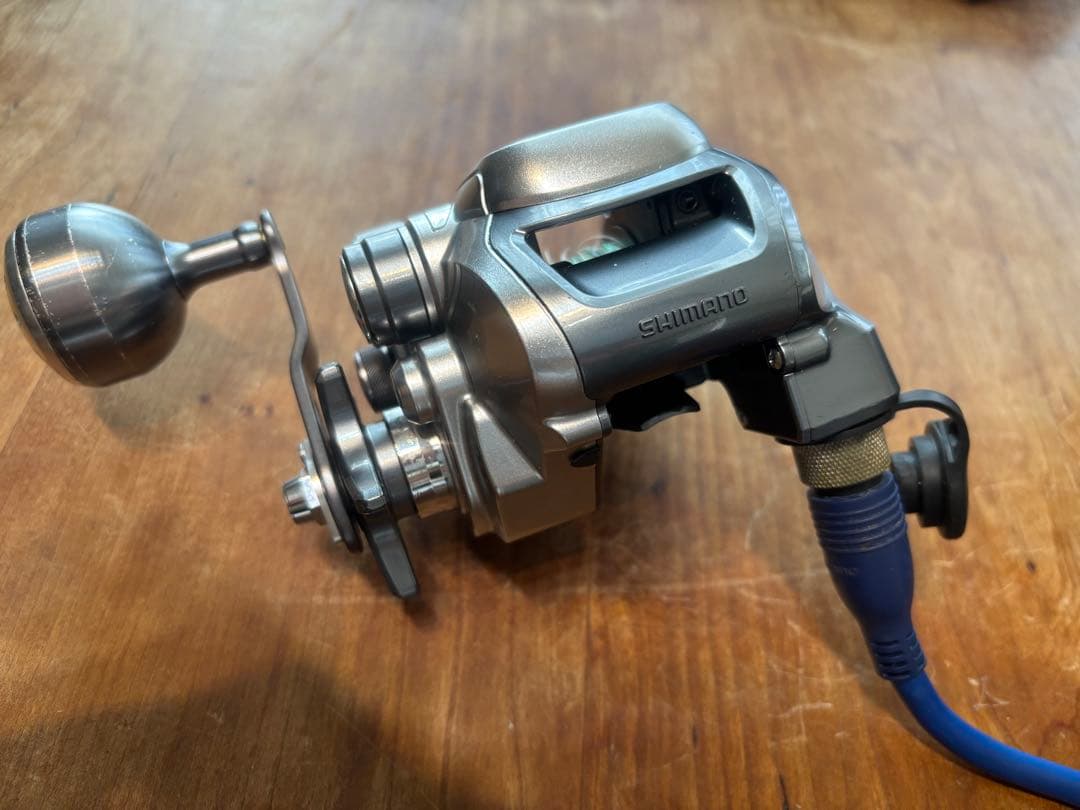 Shimano 電動リール 電動丸400C V2