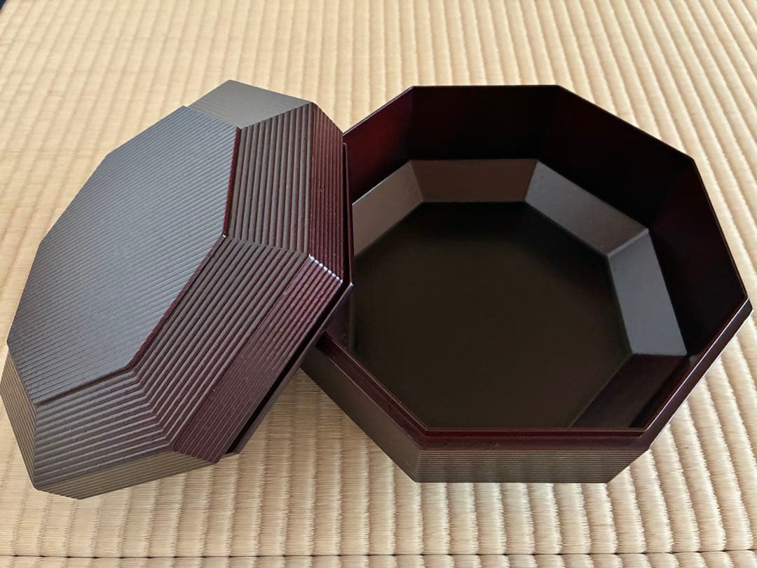 茶道具　表千家流『八角喰籠』一閑溜塗 二重菓子器