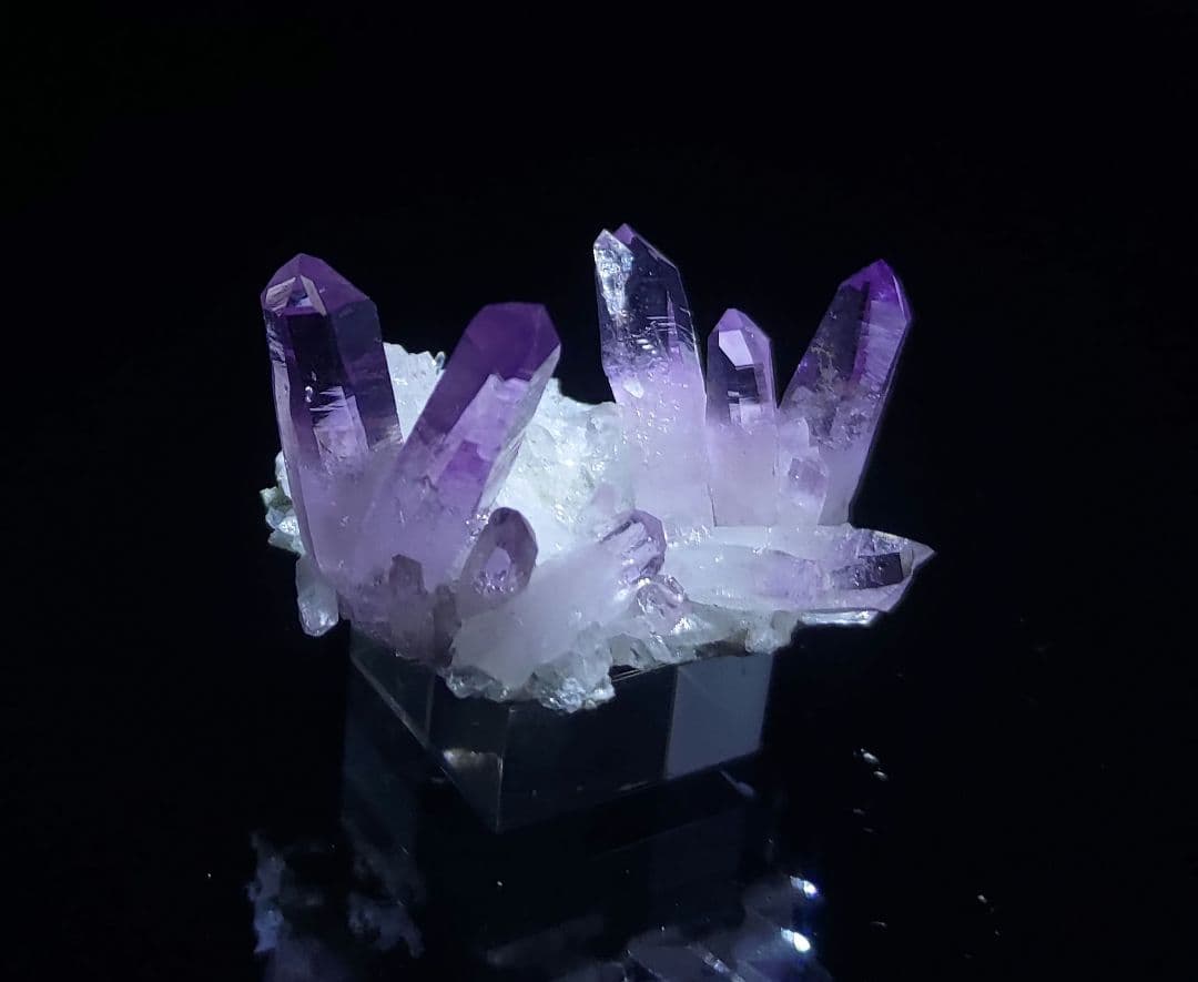 ベラクルスアメジスト 鉱石 鉱物 ミネラル 標本 原石 母岩付き ④