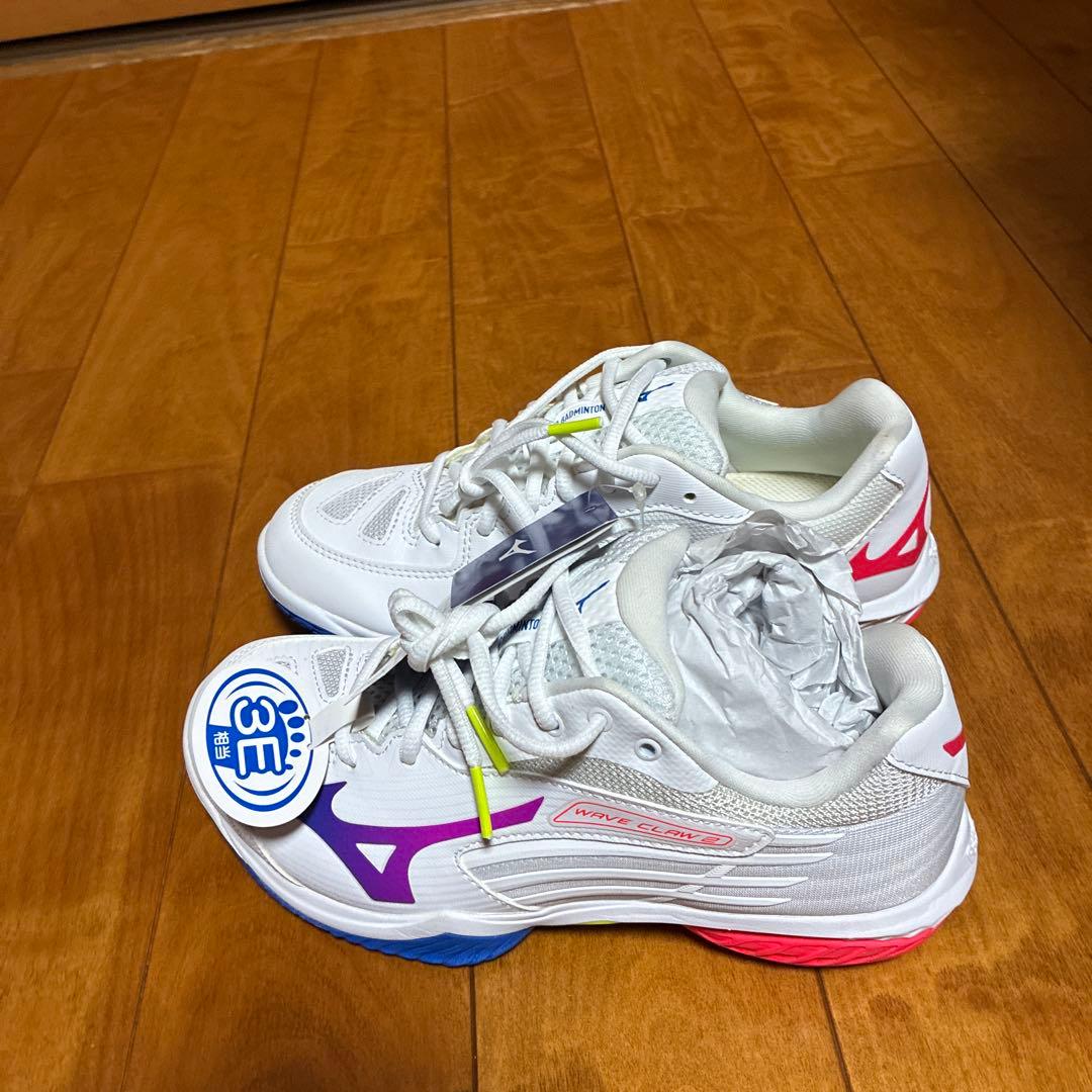 ミズノ　バドミントンシューズ　23.0㎝