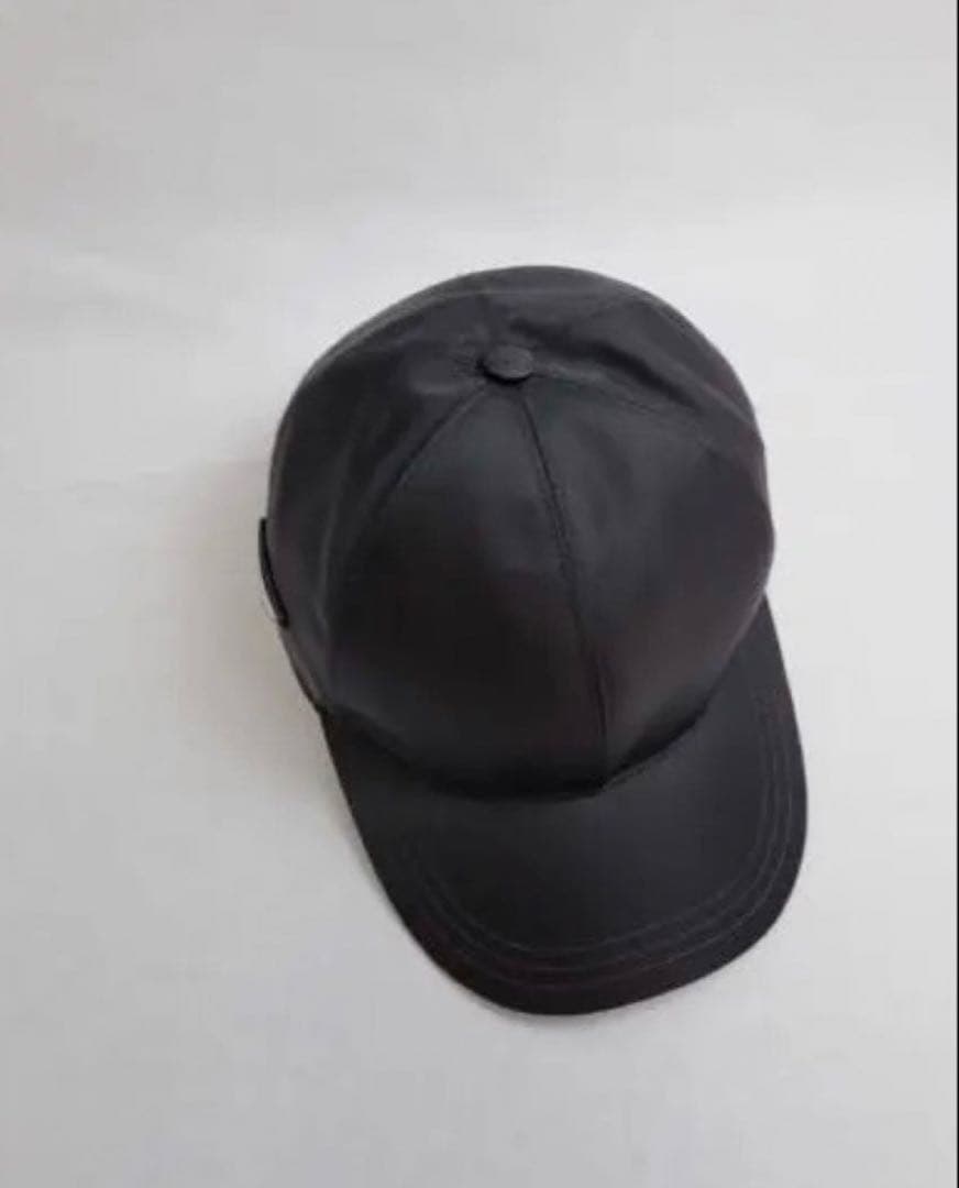 美品】PRADA ナイロンキャップ（Ｍサイズ)