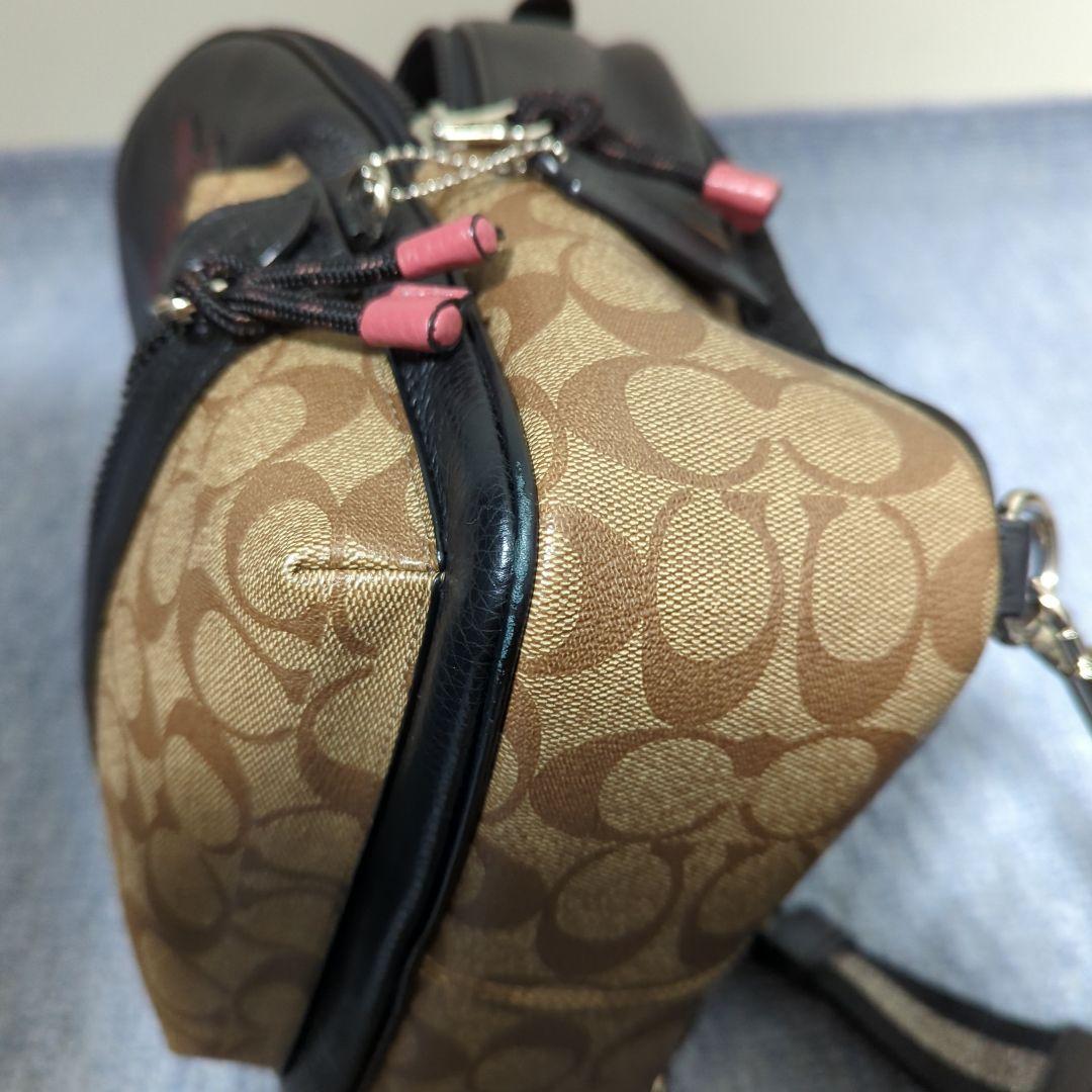 Coach リュック型バッグ 黒/ベージュ