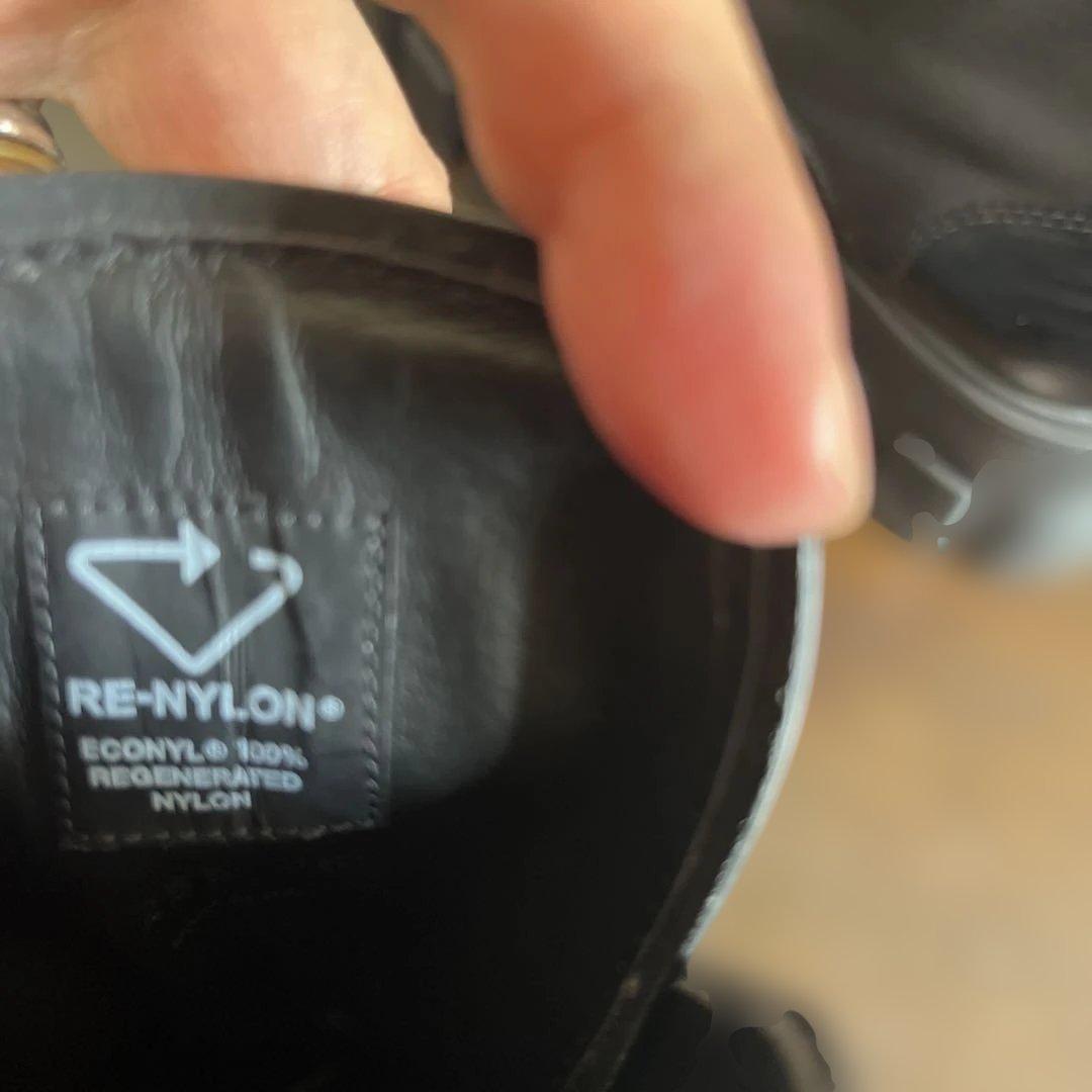 PRADA ブラック モノリスブーツ