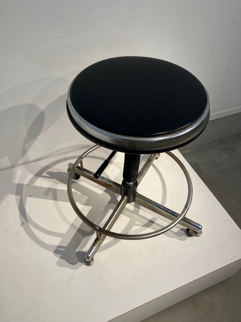 インダストリアル、ヴィンテージ・スチールスツール、オールド、レトロ、椅子、多目的