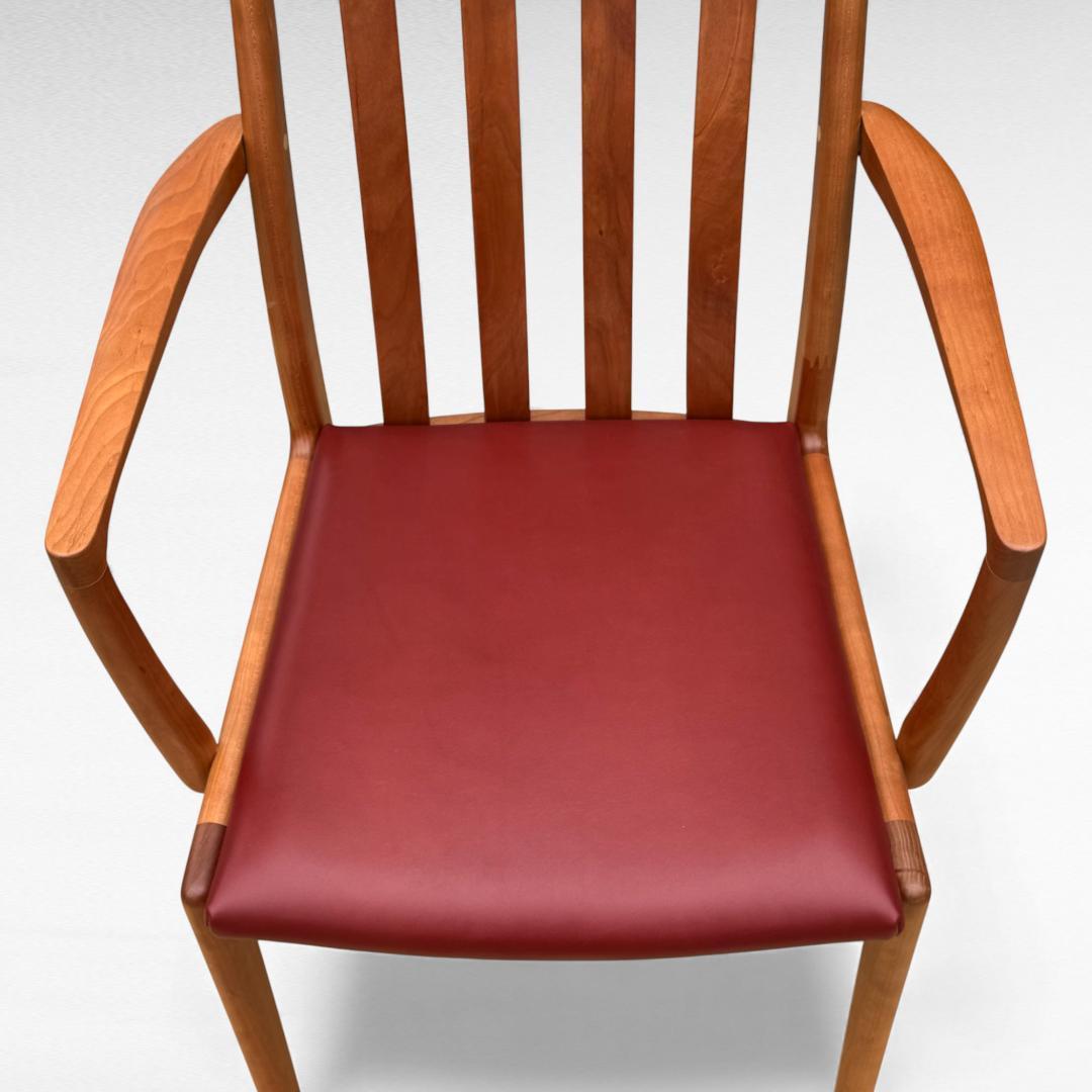 ①美品 ナガノインテリア 高級本革チェア DC322 ブラックチェリー