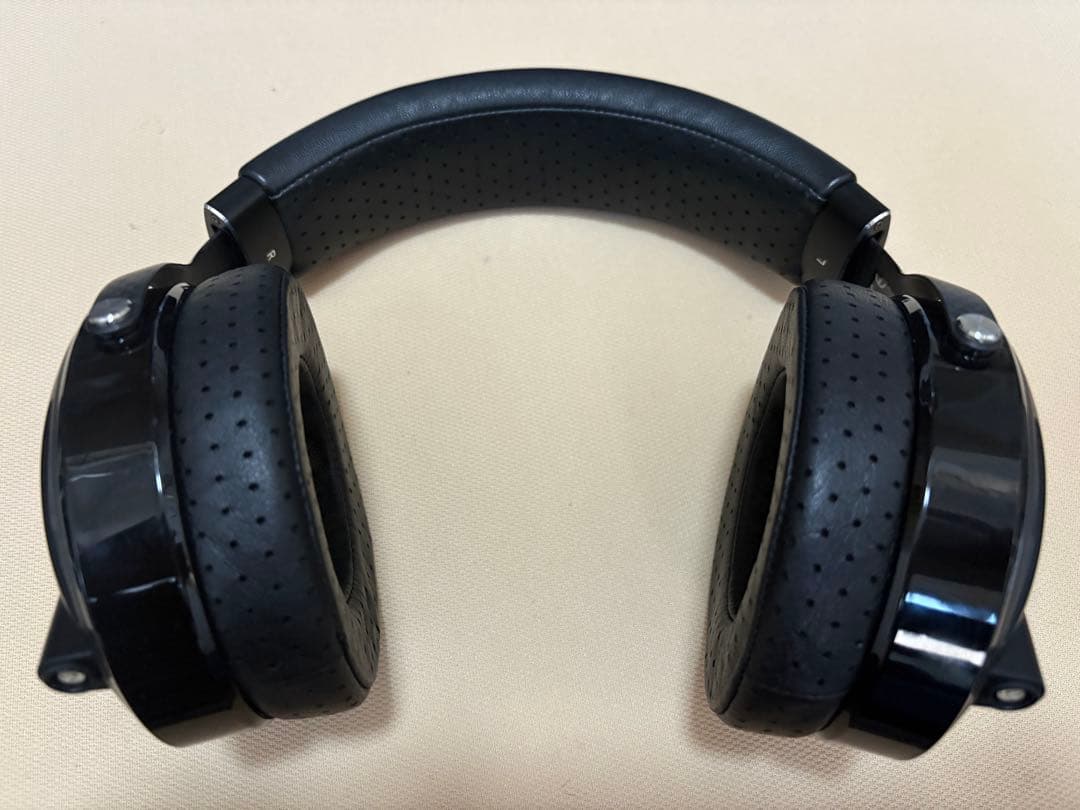 ち*う様 FOCAL UTOPIA ヘッドホン