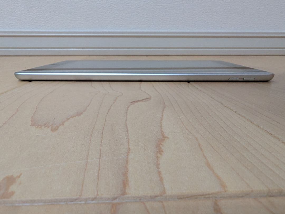 Apple iPad 第9世代 本体 64GB シルバー