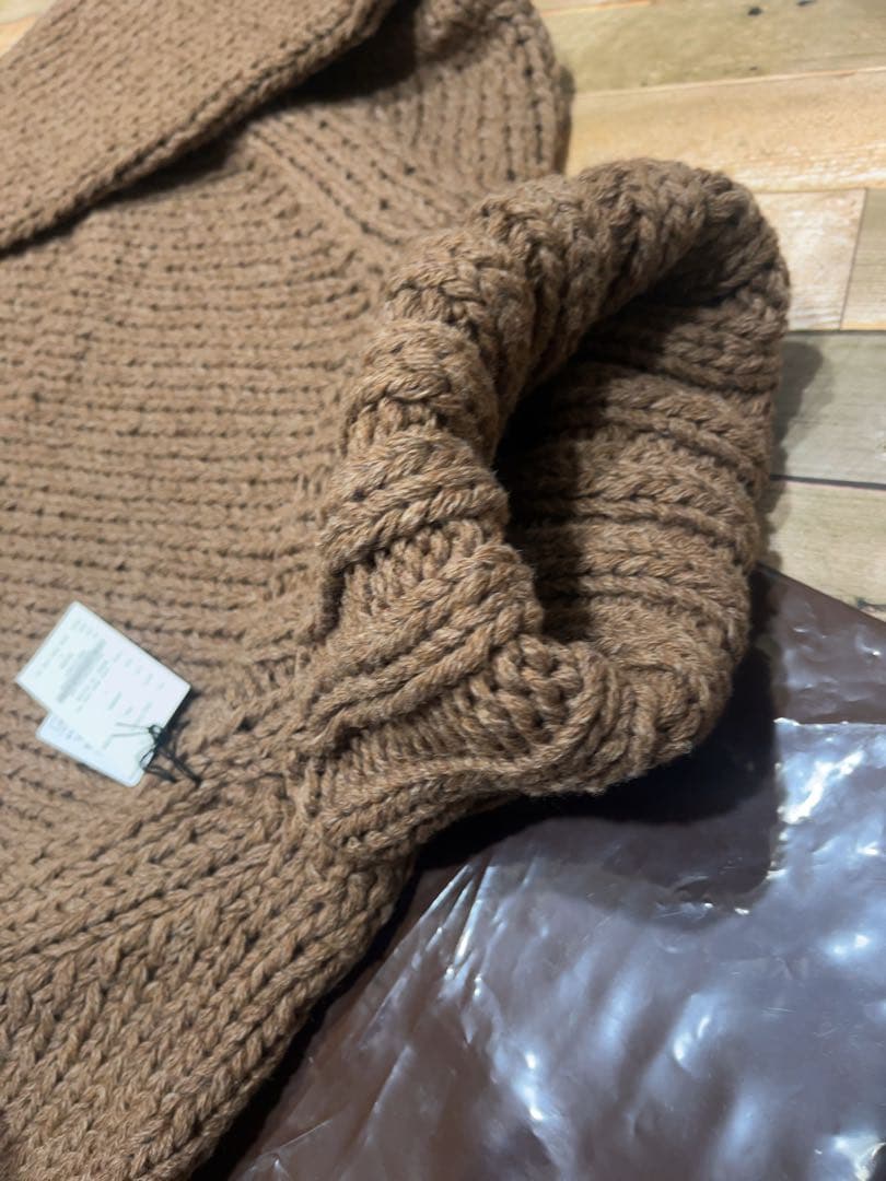 【定価49500円 】TMT 高級ウール100% ケーブルタートルKNIT L