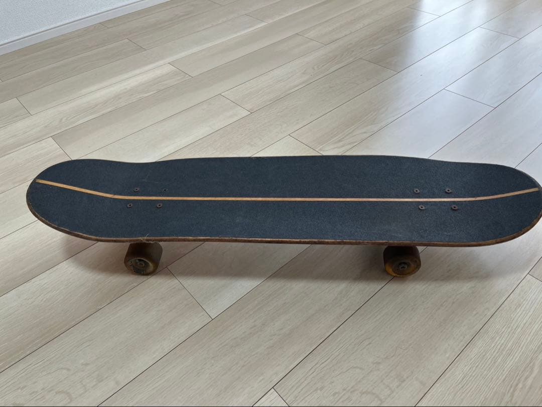 カーバーCARVER スケートボード長さ約85㌢