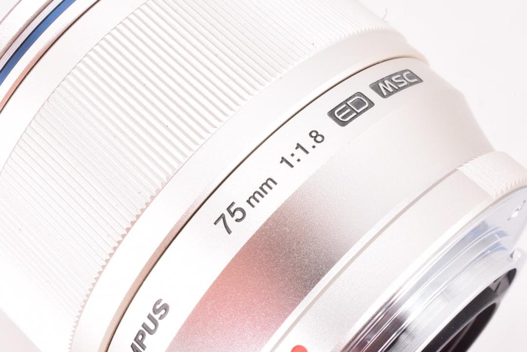 【美しいボケ】OLYMPUS M.ZUIKO DIGITAL 75mm F1.8