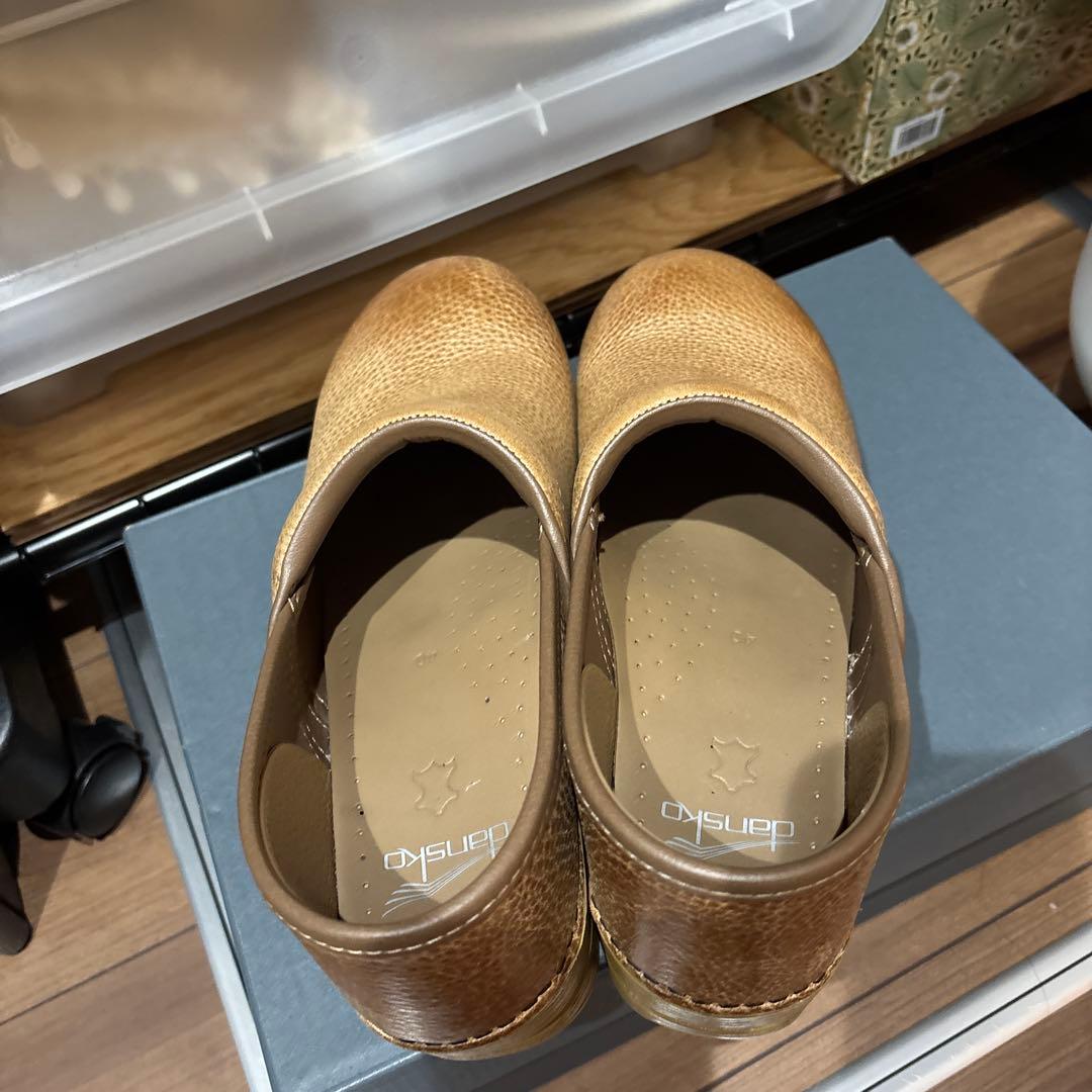 ダンスコ　プロフェッショナル　ハニー　サイズ40