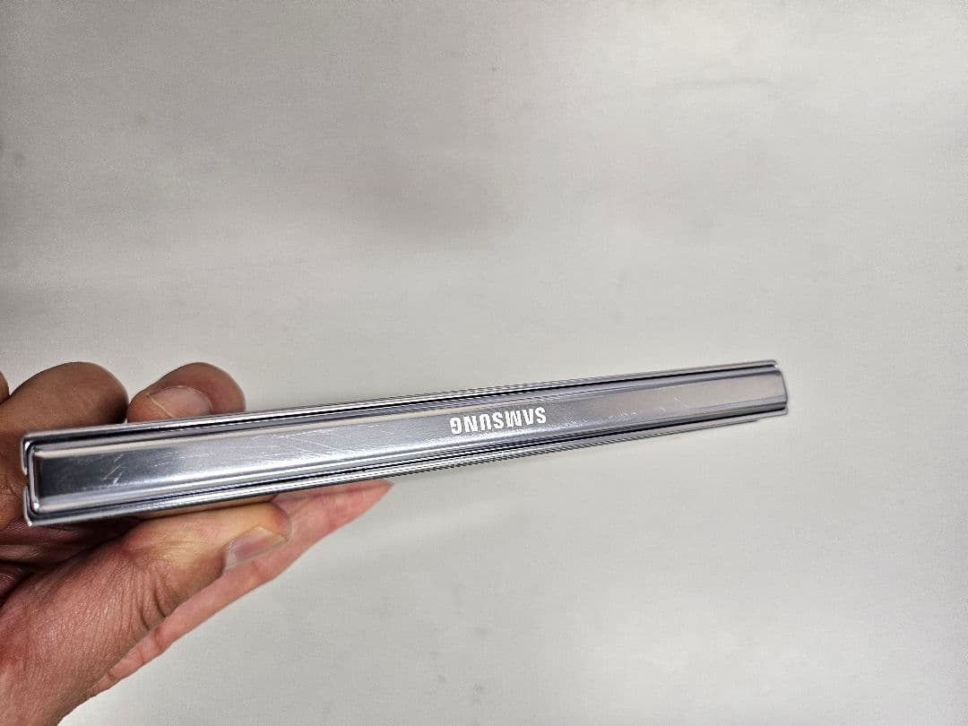 スマートフォン本体 Galaxy Z fold5 512GB