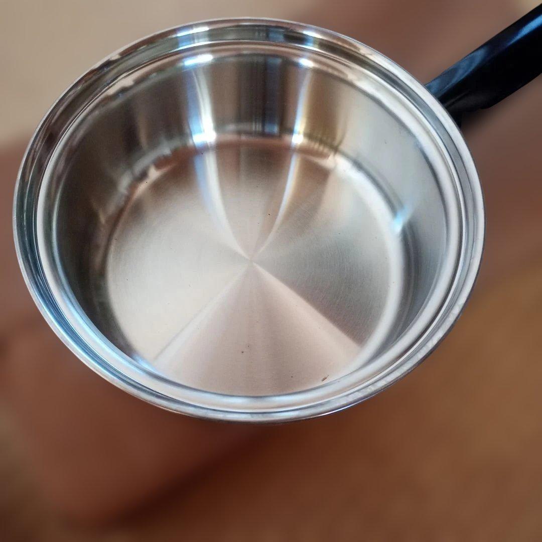 未使用　アムウェイ　クイーンクック　小ソースパン　片手鍋