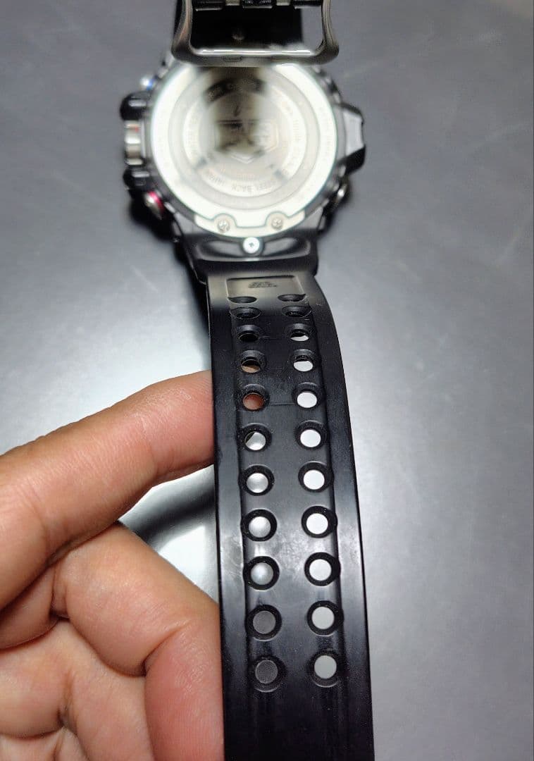 G-SHOCK 電波時計 腕時計 タフソーラー GWN-1000B-1BJF