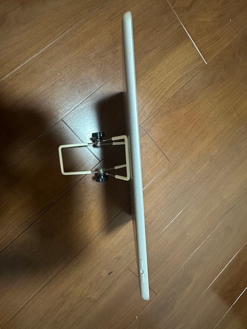 Apple iPad (第8世代) 32GB シルバー