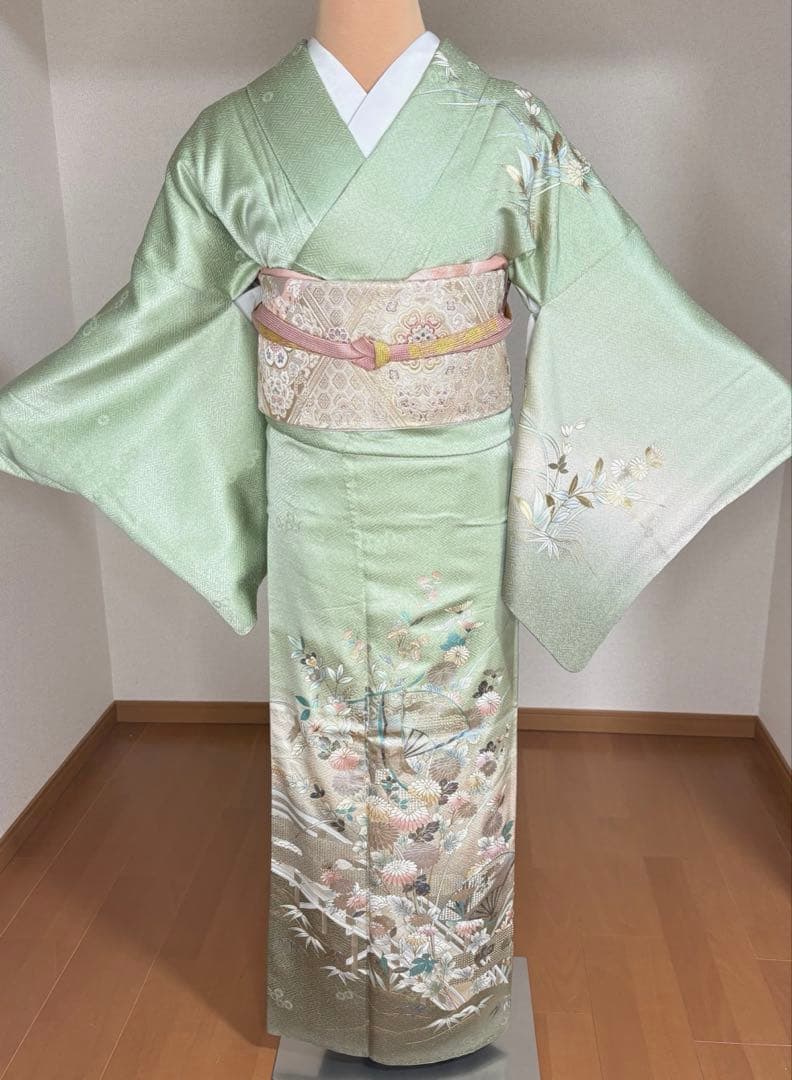 新春特別価格♦️4点フルセット　正絹　訪問着　袋帯　帯揚げ　帯締め