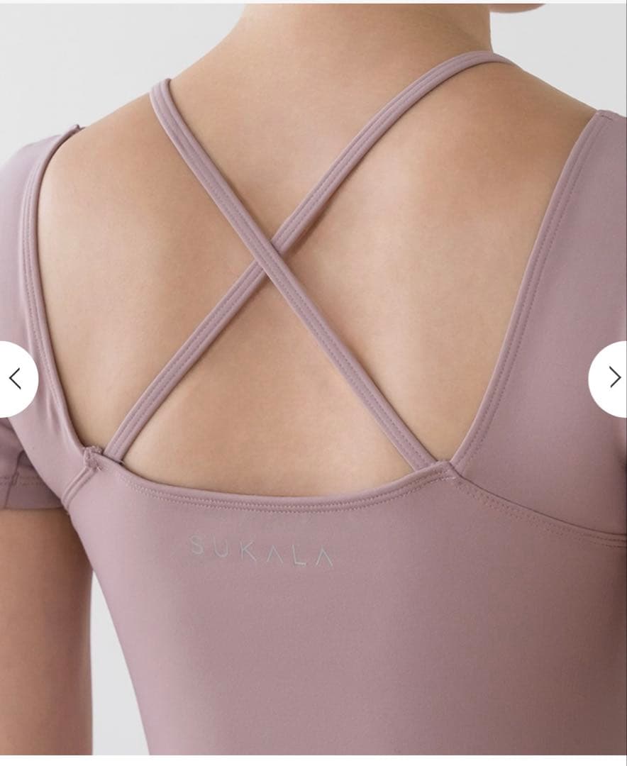 【SUKALA】カップ付きオープンネックTee