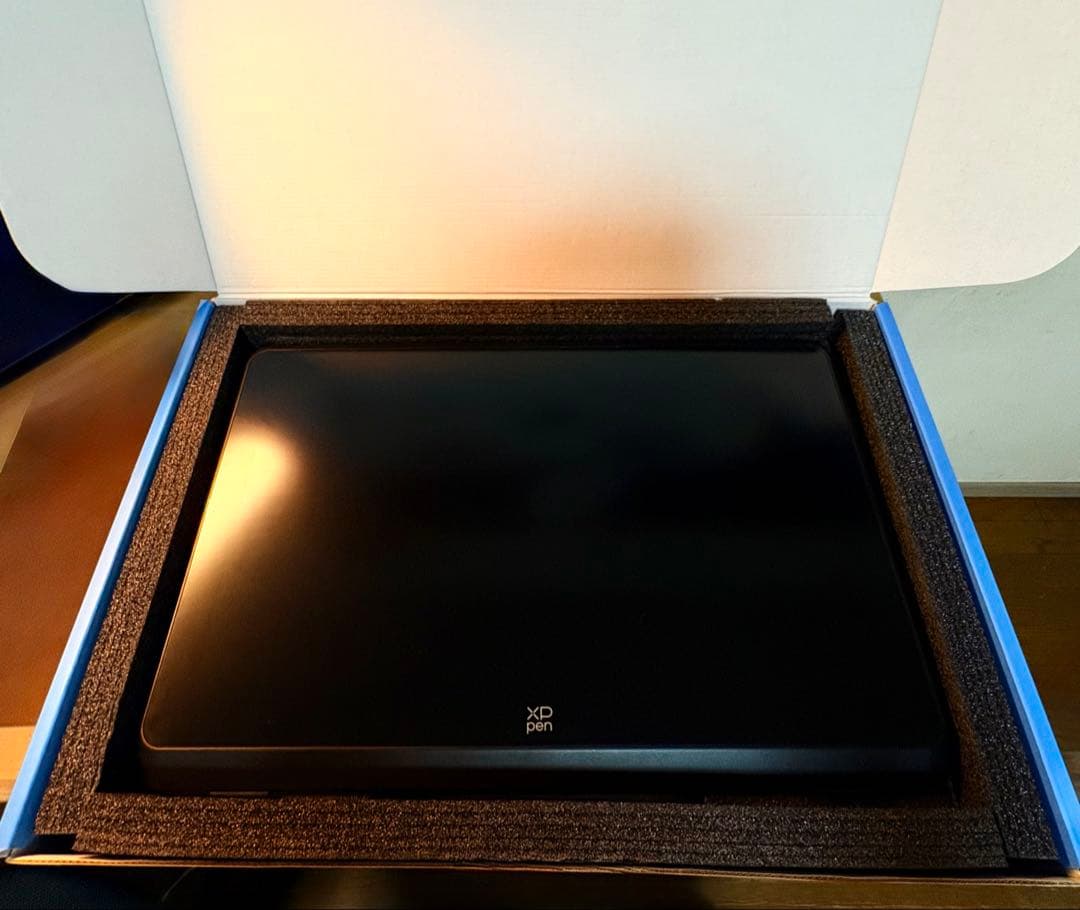 XPPen Artist 22 plus 本体