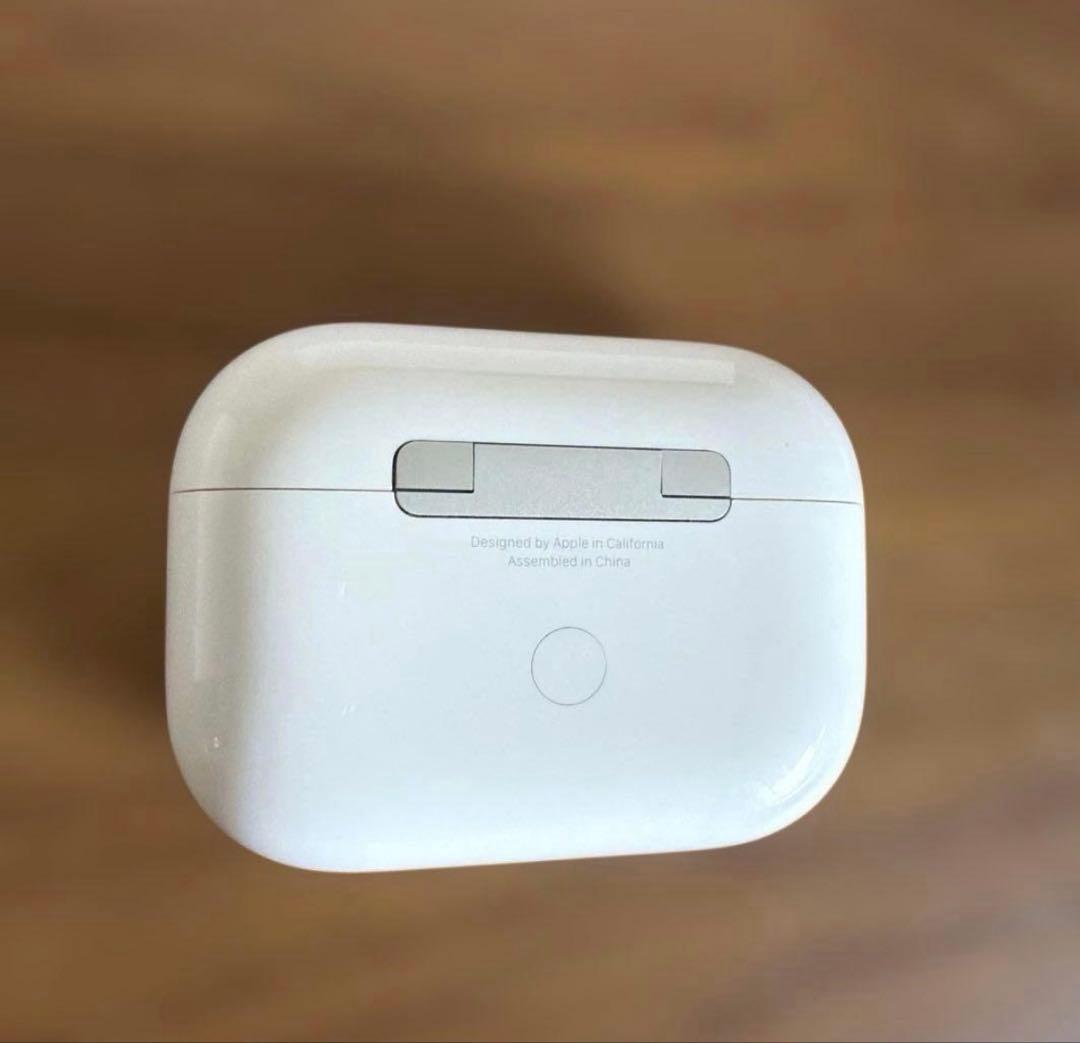 Apple AirPods Pro　ノイキャン搭載モデル　第一世代