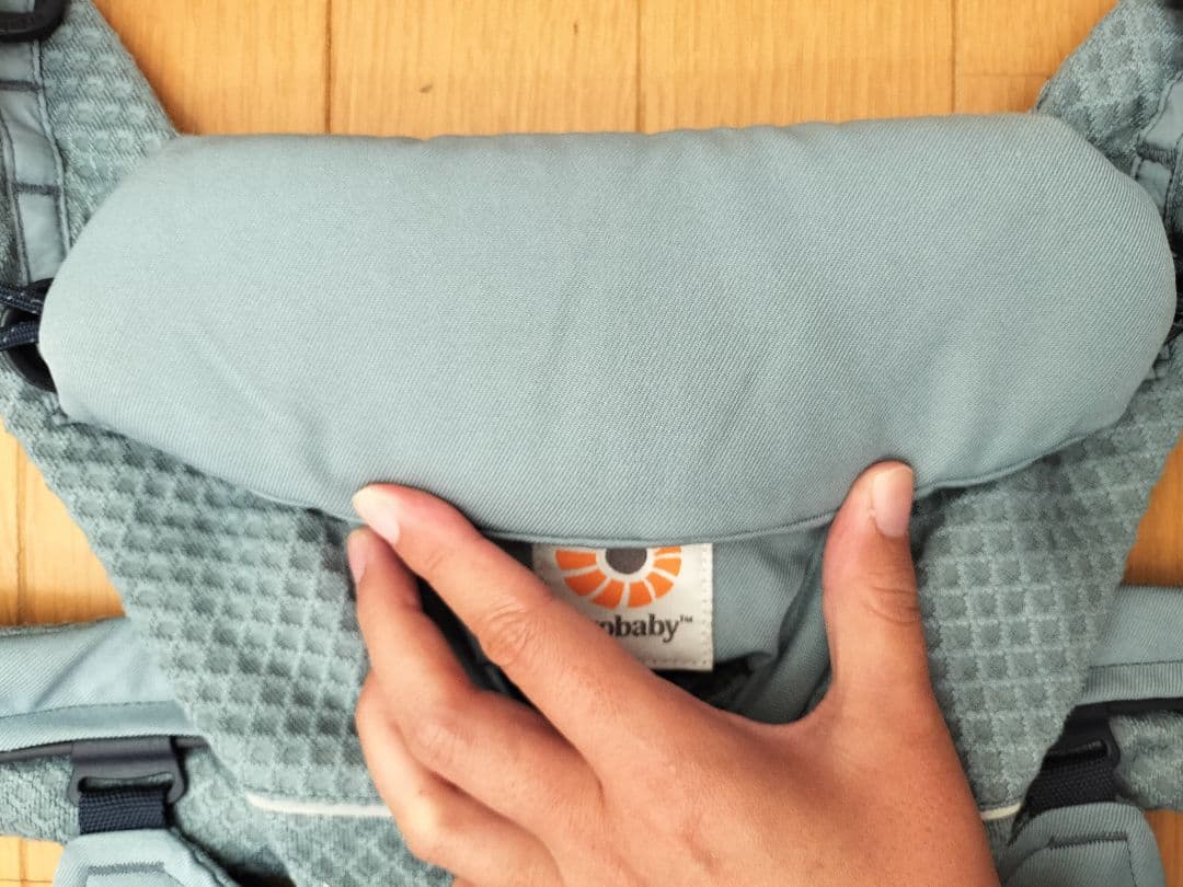 ergobaby OMNI breeze 抱っこ紐【スレートブルー】