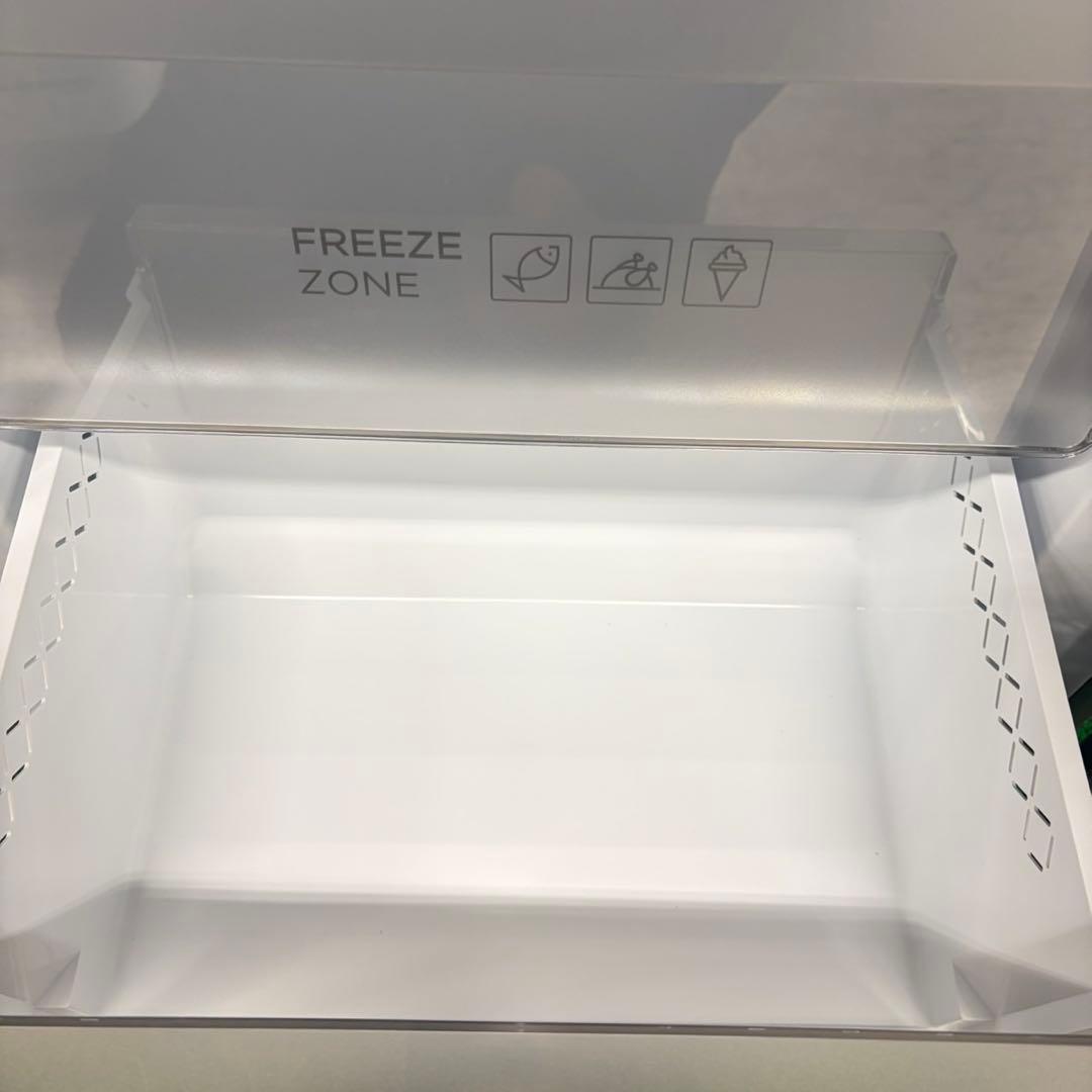 625 イチオシ！　関東配送　冷蔵庫　200L弱　極美品　一人暮らし〜二人暮らし