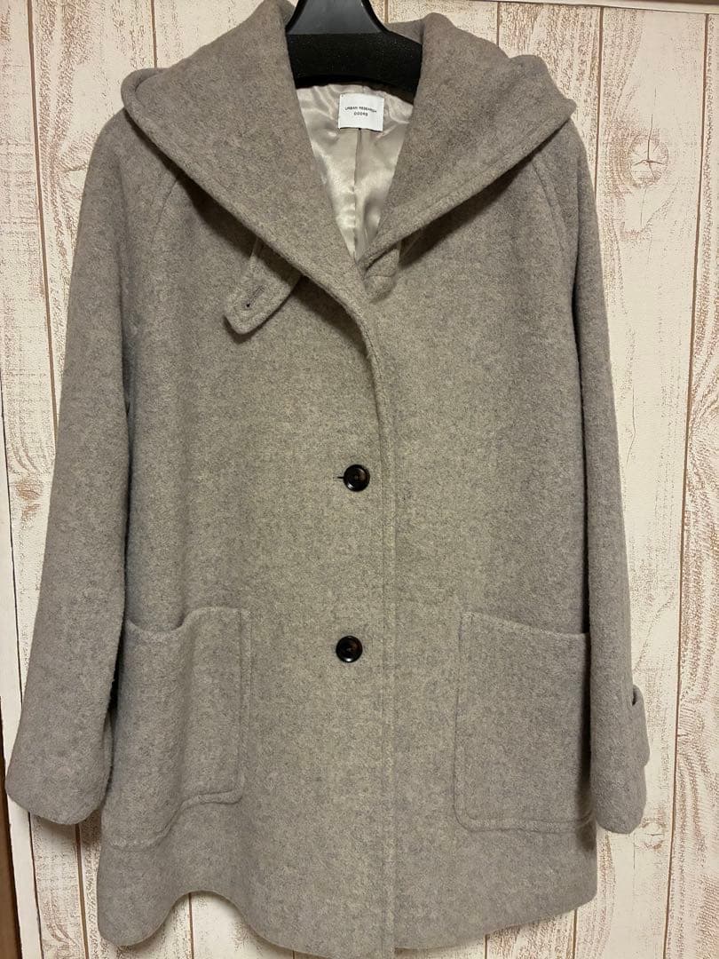 エアリーウールフードコート　DOORS