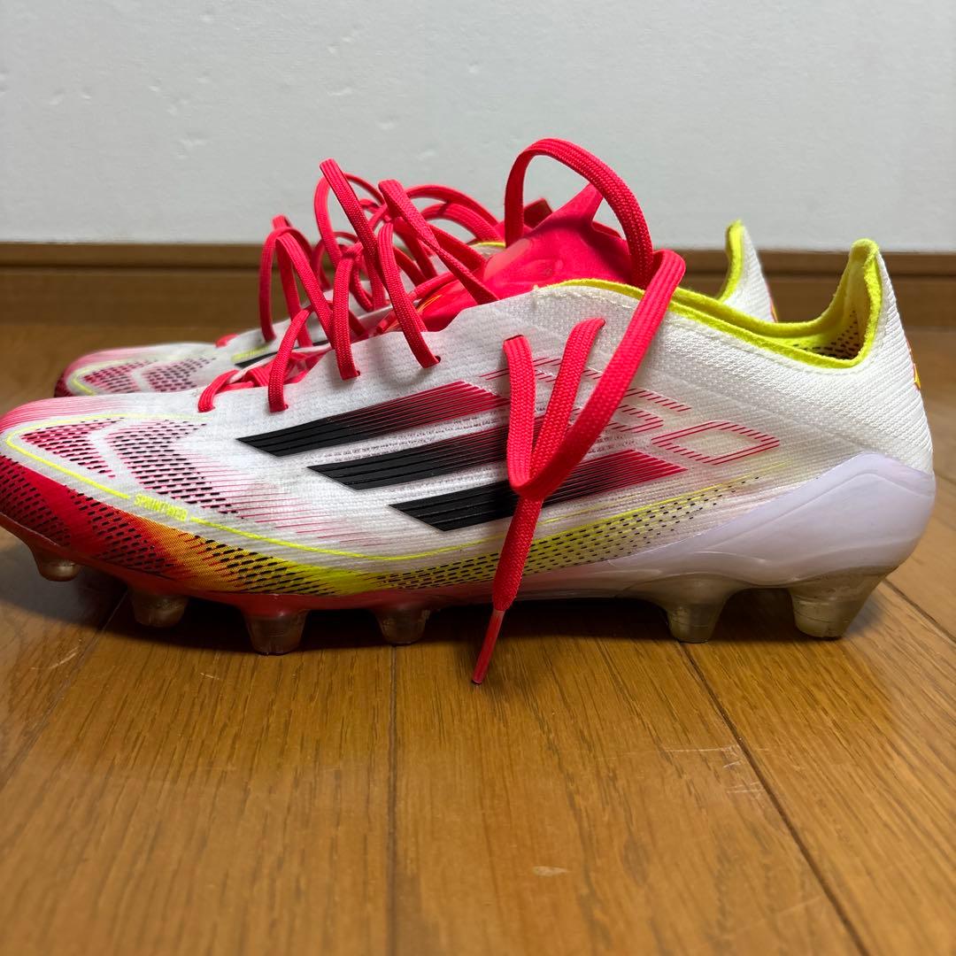 サッカースパイクF50HG AG 値下げ交渉ありです