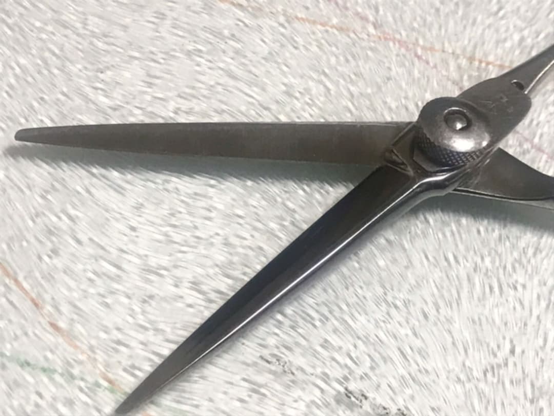 ★年末セール★【美品】プロ用 ハイネッターシザー