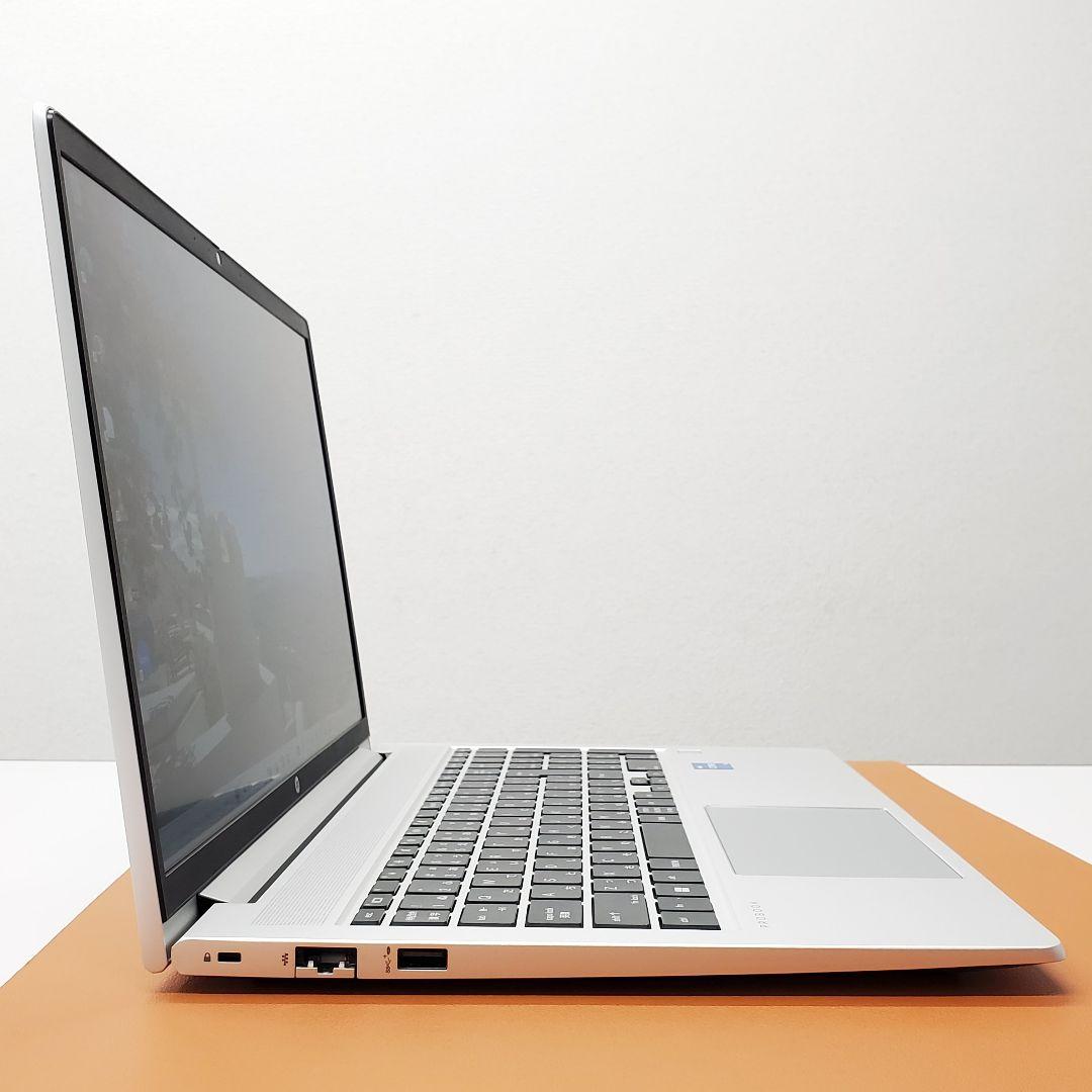 【商品番号1953】hp 15.6型ノートパソコン　2024年製