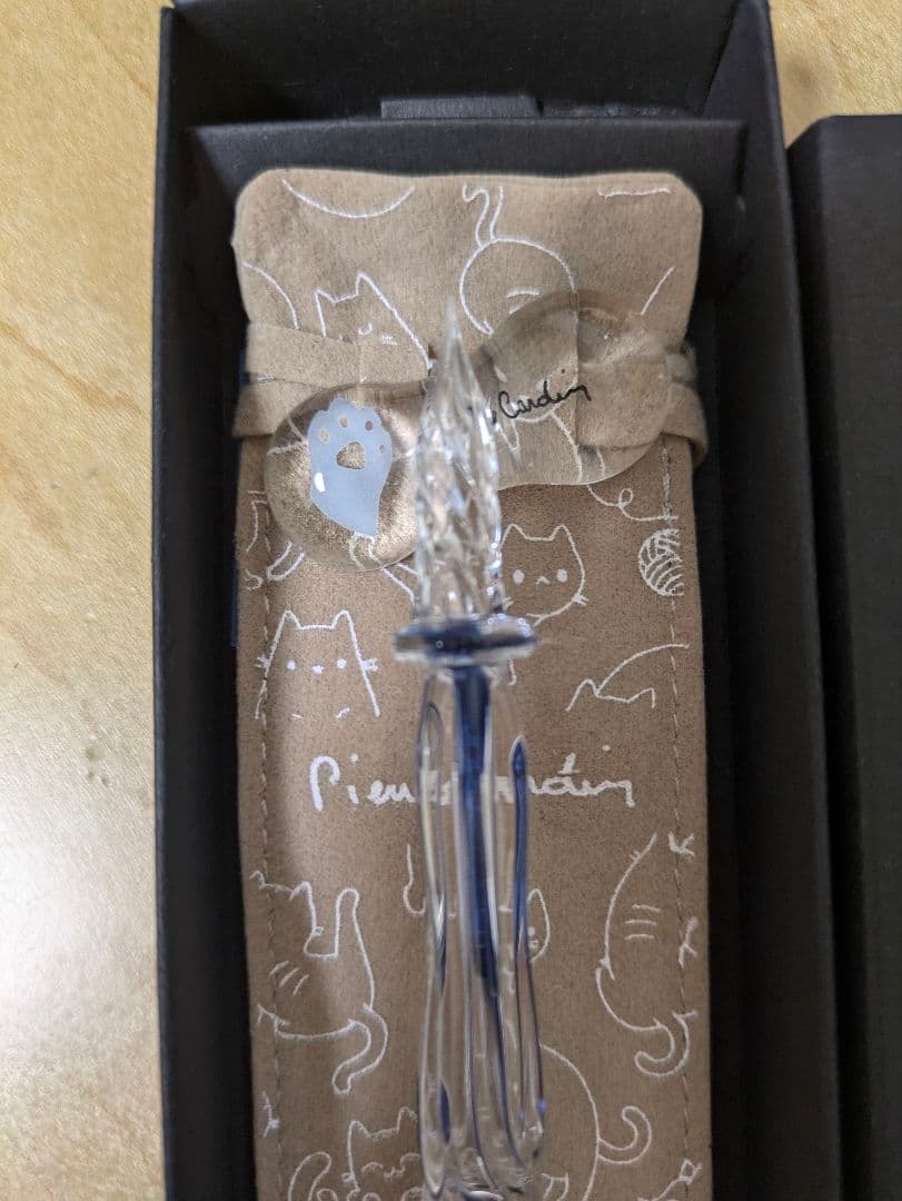 インターナショナルペンショー✢Pierre cardin✢ねこガラスペン