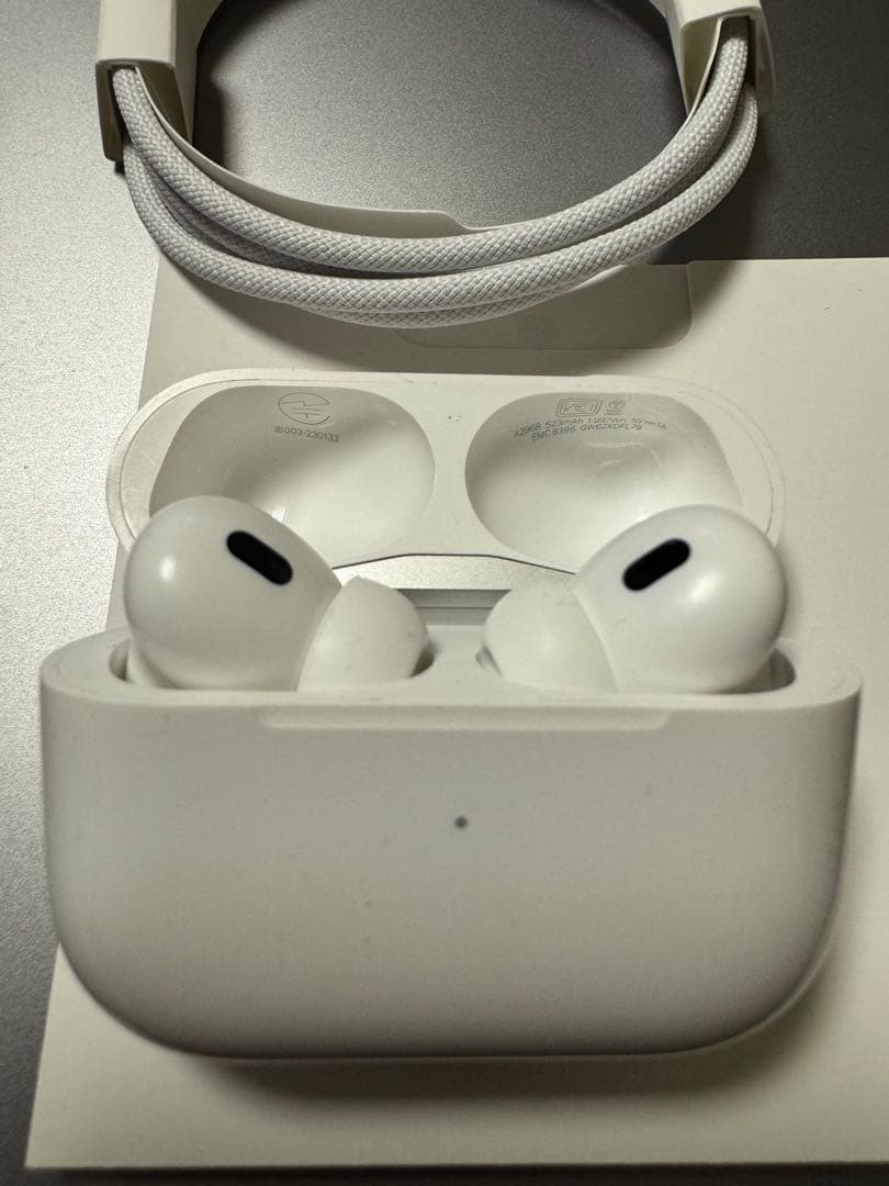 AirPods Pro2本体(USB-C) ケーブル、チップ未使用
