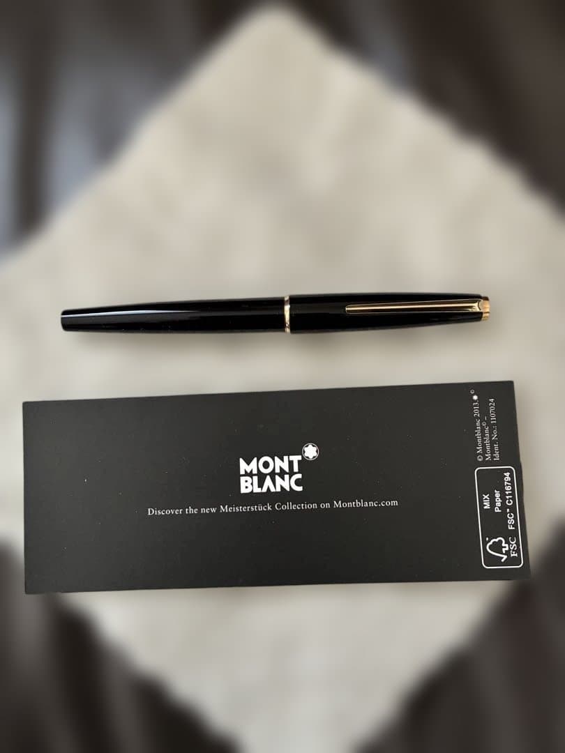 ◾️MONT BLANC モンブラン◾️万年筆◾️黒／金色◾️コンバーター付属◾️