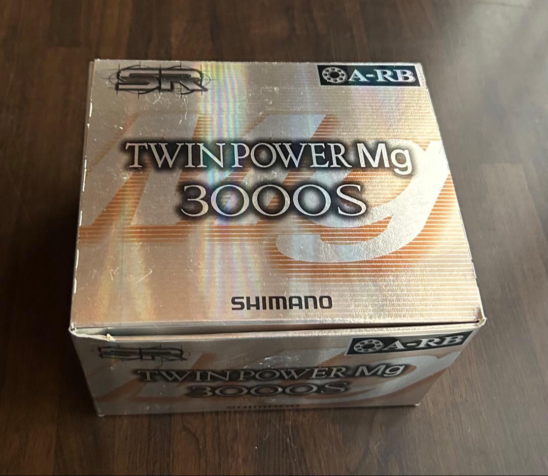 未使用シマノ　ツインパワー Mg 3000S スプールなし