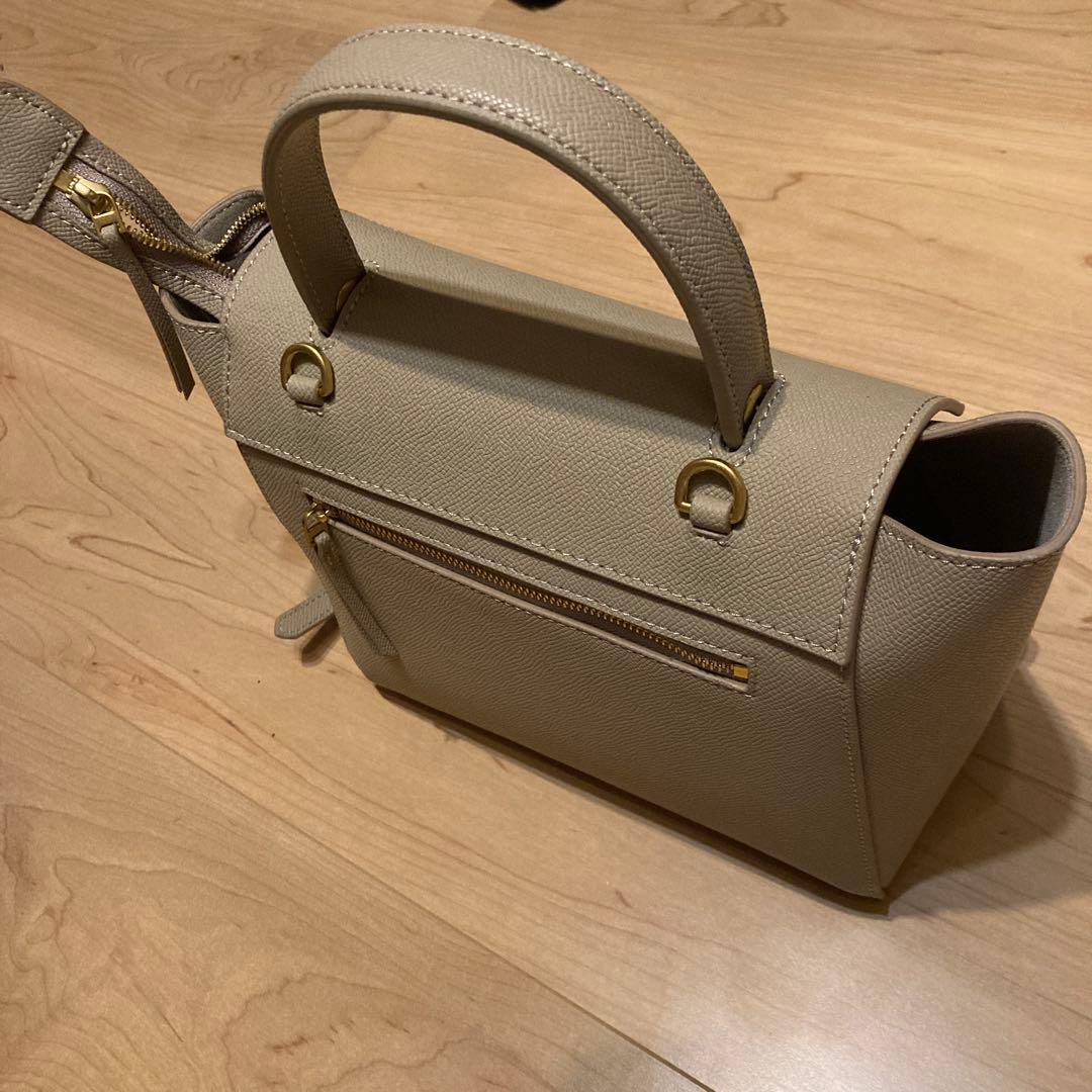 セリーヌバック