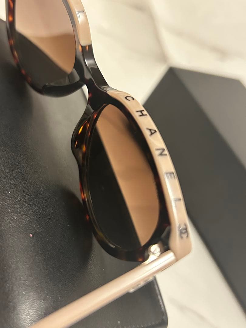 美品 chanel サングラス