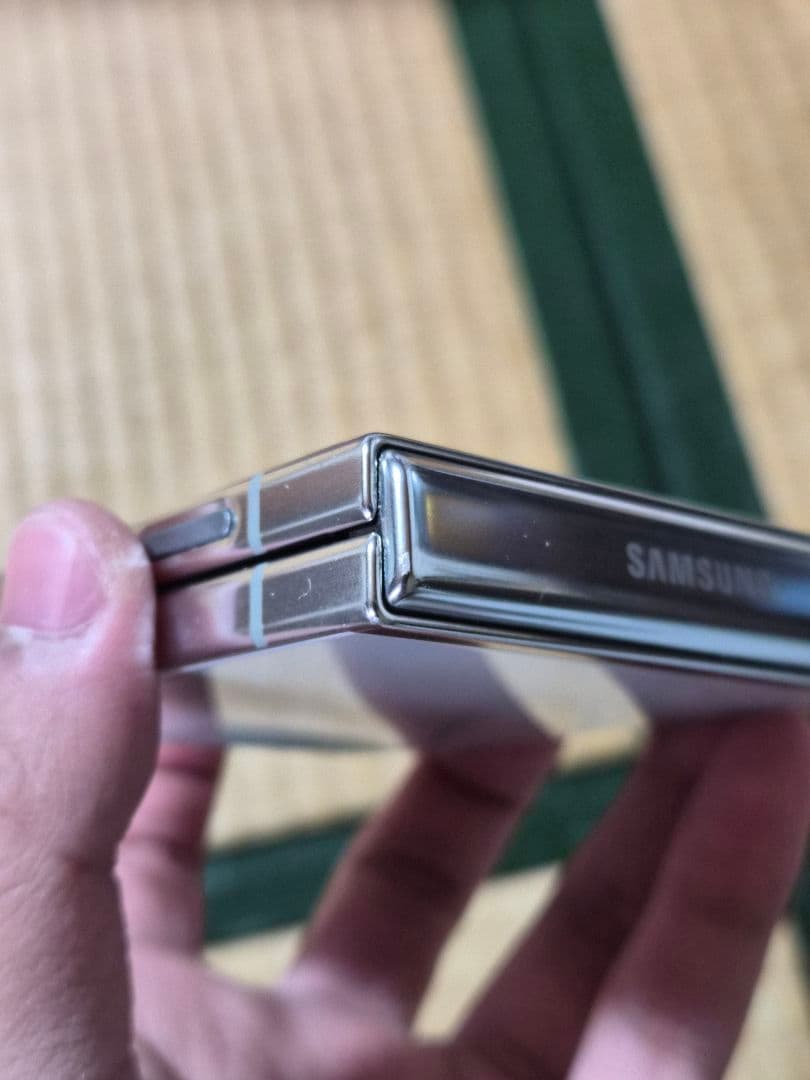 スマートフォン本体 Galaxy Z Flip5 256gb