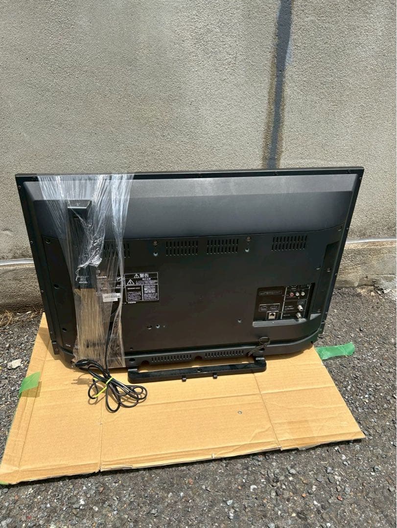 TOSHIBA (レグザ) 32V型 /ハイビジョン液晶テレビ 2016年製