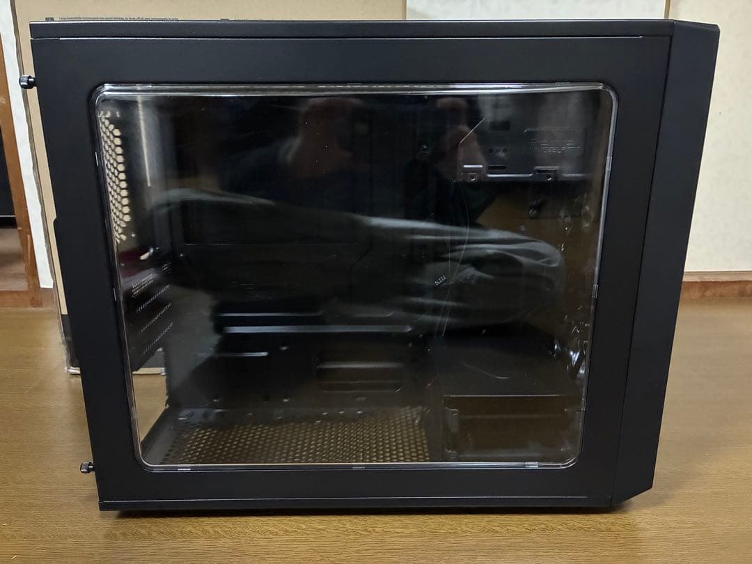 Fractal Design pcケースとグラボ3060ti