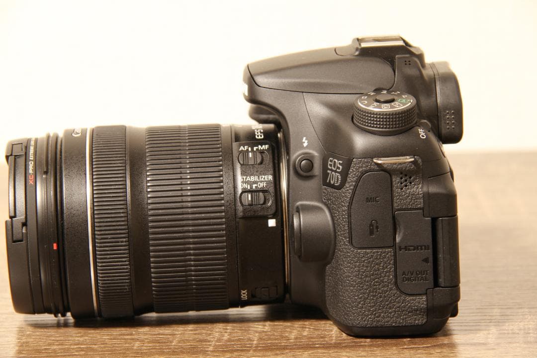 Canon EOS 70D EF-S 18-135 IS STM Kit 美品