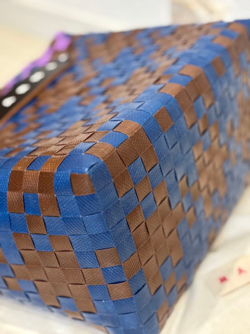 MARNI マルニマーケット 超美品 かごバッグ 茶X青X紫