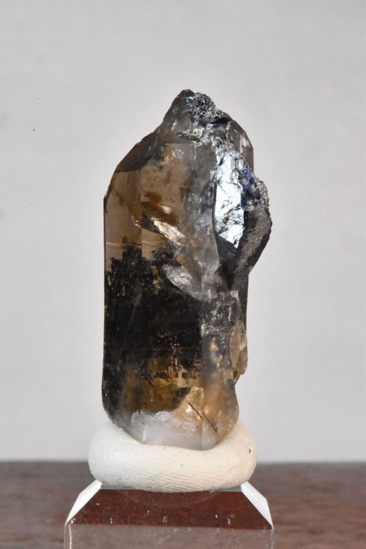 ノルウェー産 アナテース付きスモーキークォーツ