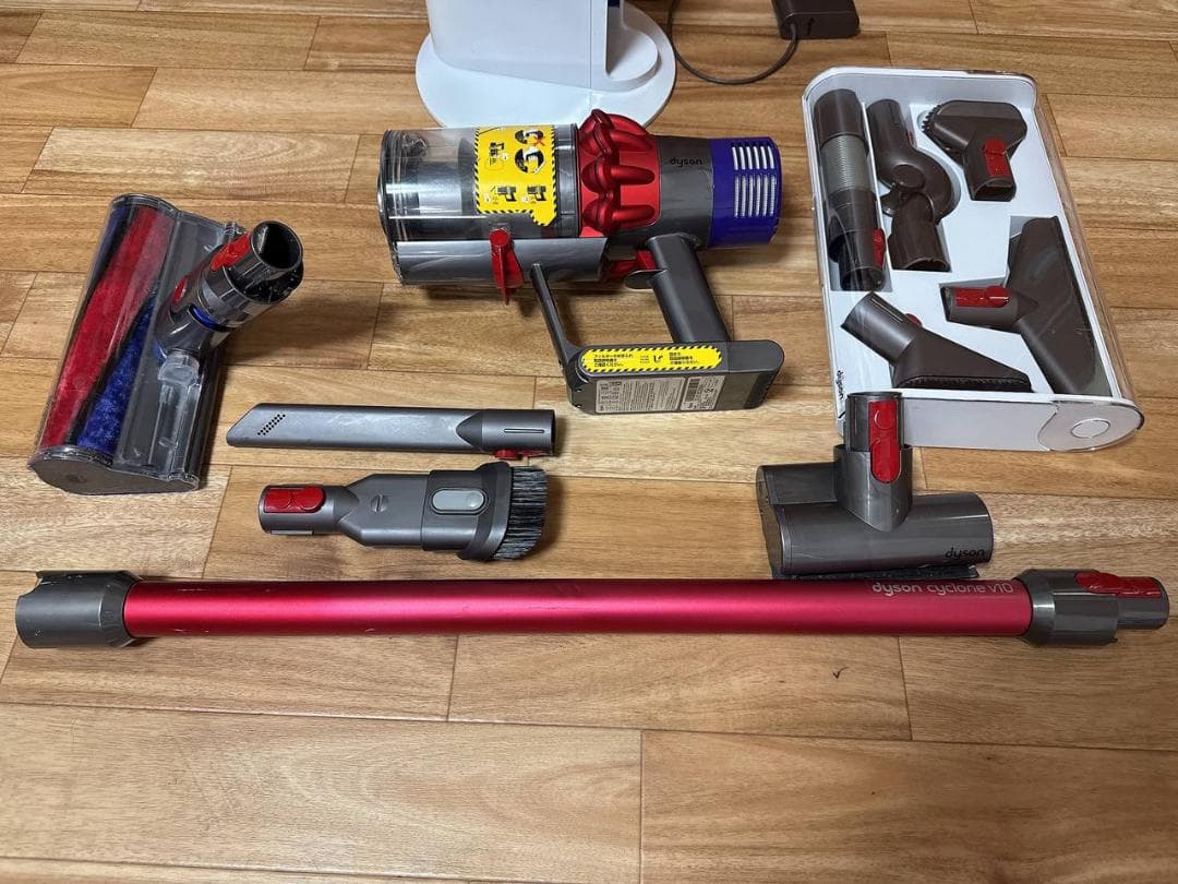 【分解洗浄済】330-ダイソン dyson v10 sv12 掃除機 作動品