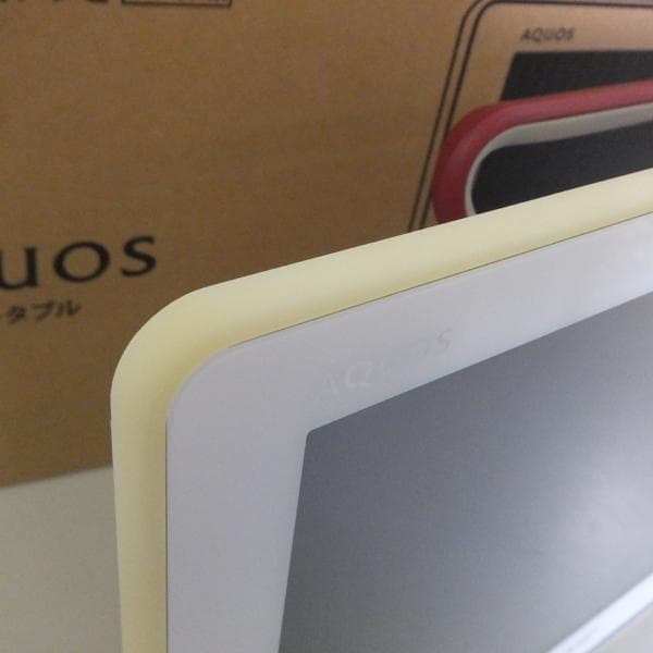 SHARP AQUOS 12インチ ポータブル液晶テレビ 2T-C12AP-W