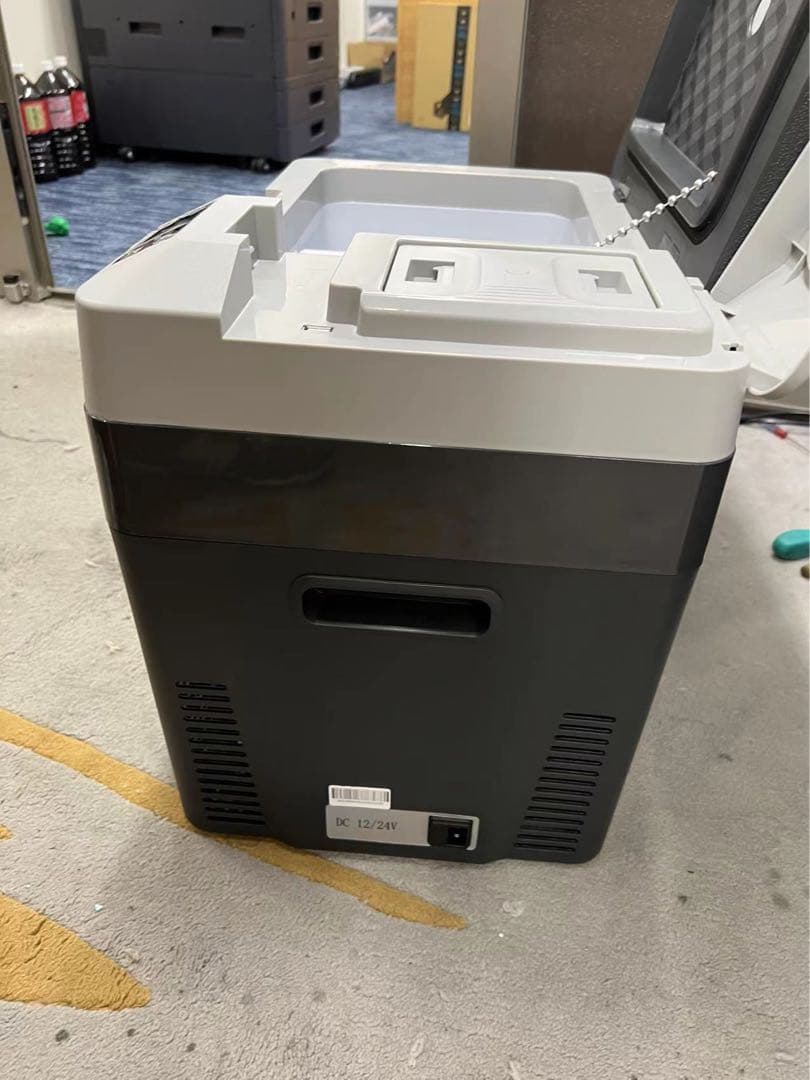 車載冷蔵庫 バッテリー内蔵 30L ポータブル 冷凍冷蔵庫/バッテリー付属