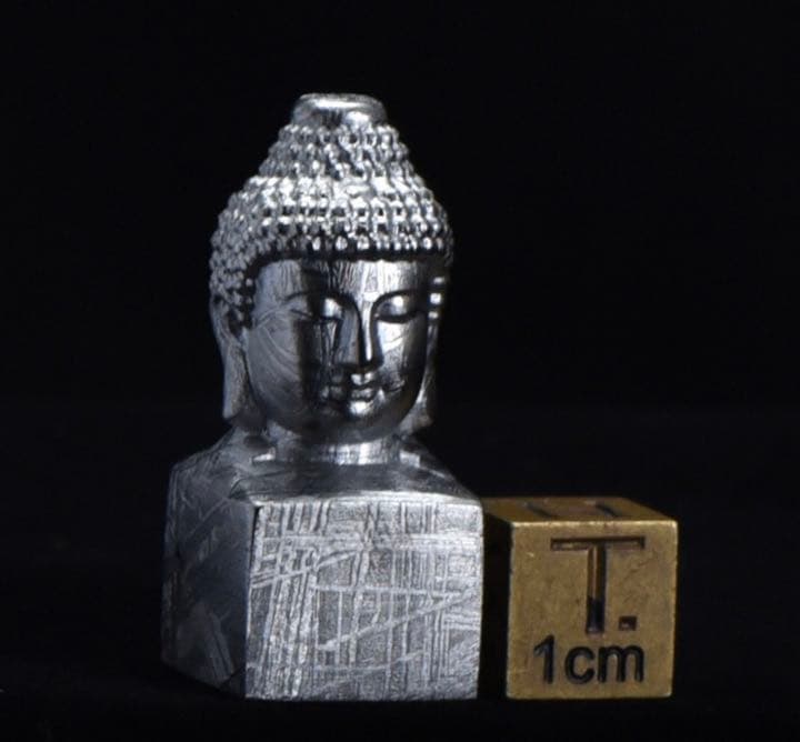 ムオニナルスタ隕石 ムオニオナルスタ隕石 置物　鉄隕石 大仏  印鑑