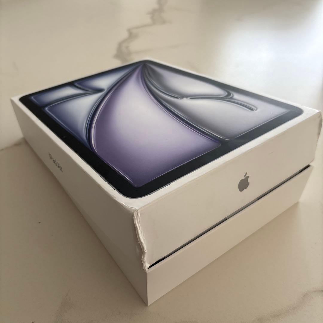 L*m様 Apple iPad Air M2 第6世代　512GB スペースグレ
