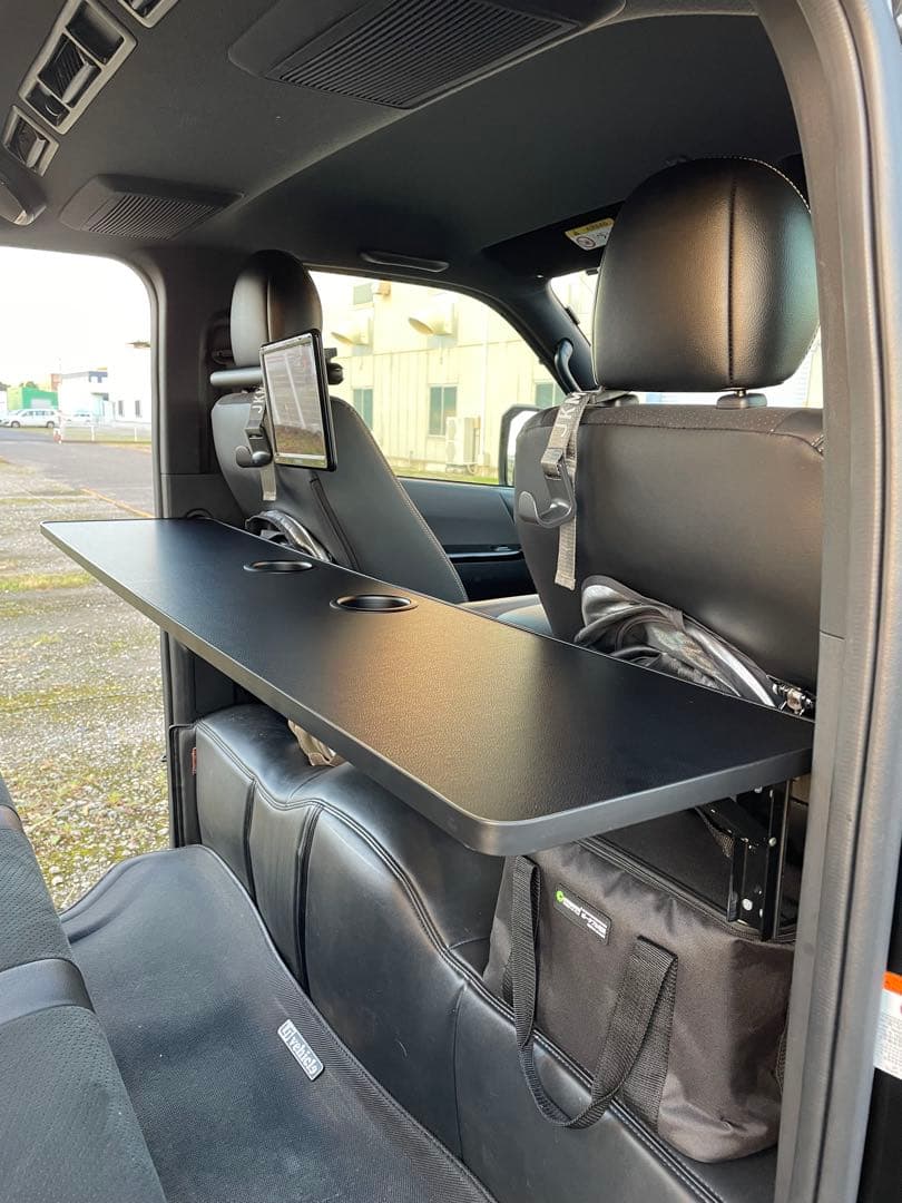 せんせいさん予約　1月下旬ハイエース　折り畳み　セカンドテーブル　金具のみ