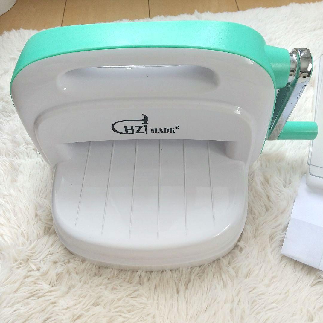 土日限定SALE♥️＊ダイカットマシンと27種カッティングダイ・エンボスセット＊